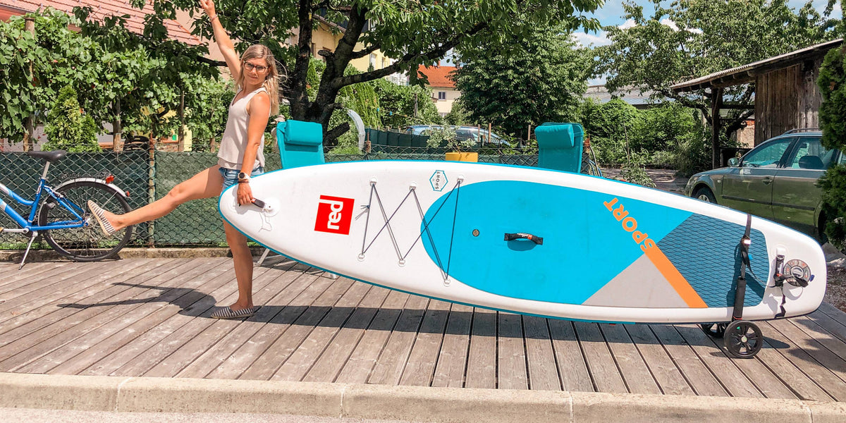 Pokončen in ležeč voziček za sup desko s kolesi, ki ne počijo