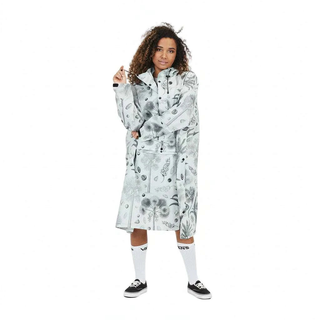 AFTER Botanical Rain Poncho