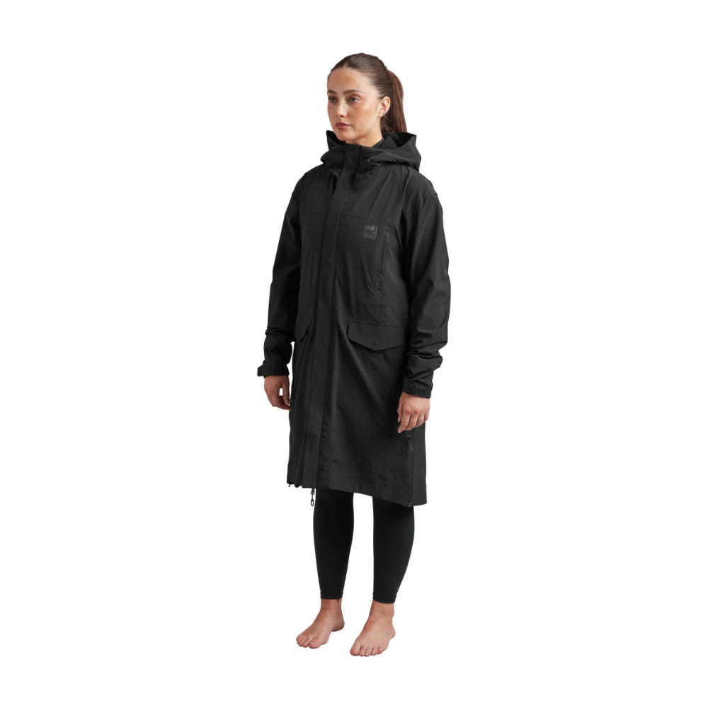 Women's Pursuit Waterproof Lightweight Changing Robe Jacket