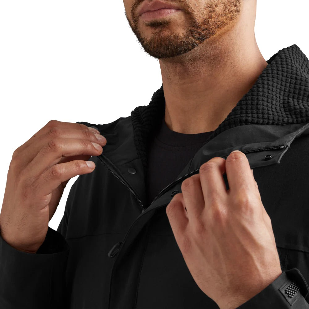 Women's Pursuit Waterproof Lightweight Changing Robe Jacket